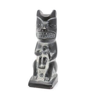 Vintage Grizzly Bear Totem Figurine Native Swityk Canada First Nations Figurine